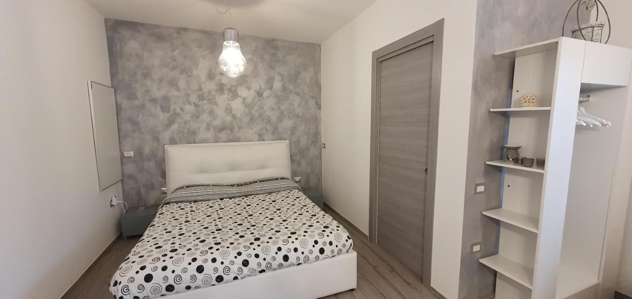 La Casetta Tra Sassi E Ulivi B&B 마테라 외부 사진